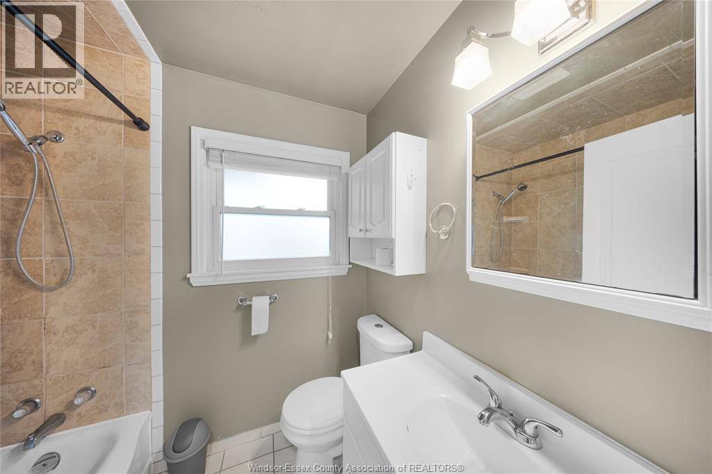 3130 Academy Drive, Windsor, Ontario  N9E 2H4 - Photo 12 - 26020769