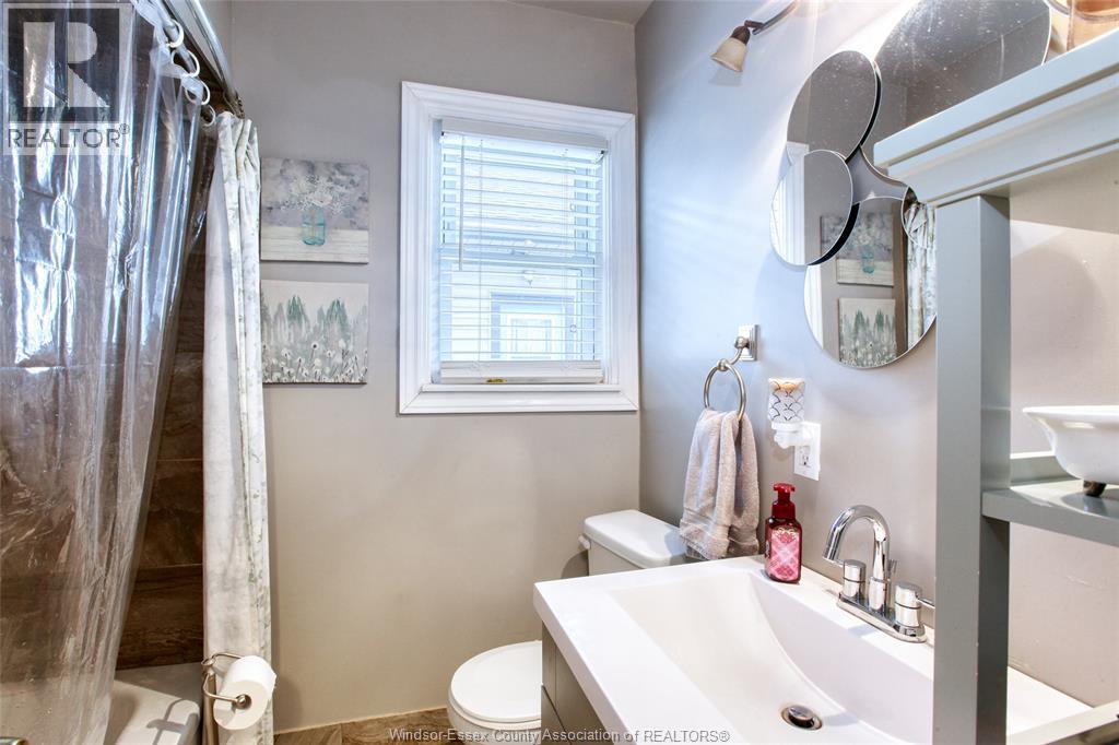 1067 St. Louis, Windsor, Ontario  N8S 2K9 - Photo 10 - 26020847