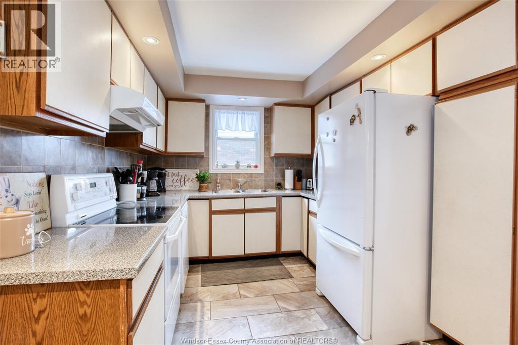 1067 St. Louis, Windsor, Ontario  N8S 2K9 - Photo 16 - 26020847