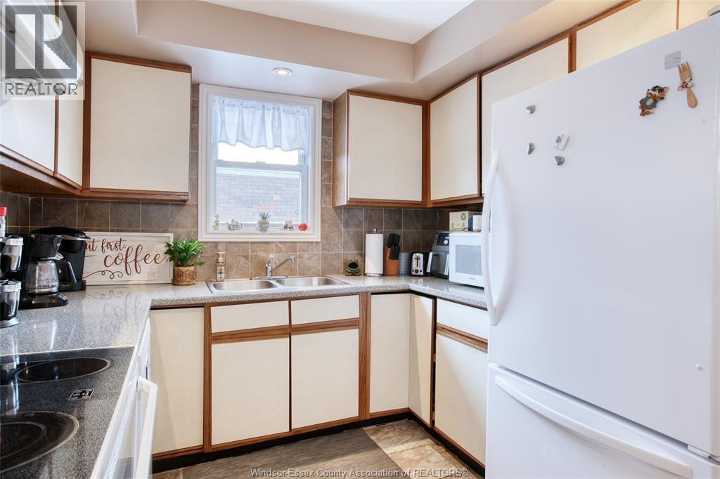 1067 St. Louis, Windsor, Ontario  N8S 2K9 - Photo 18 - 26020847
