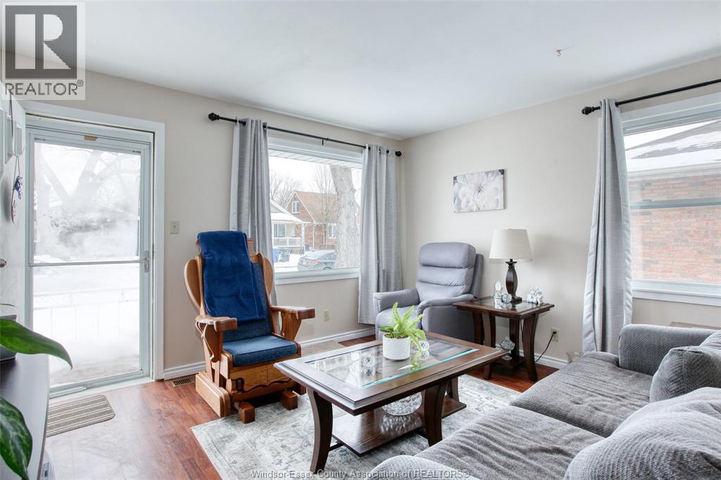 1067 St. Louis, Windsor, Ontario  N8S 2K9 - Photo 3 - 26020847