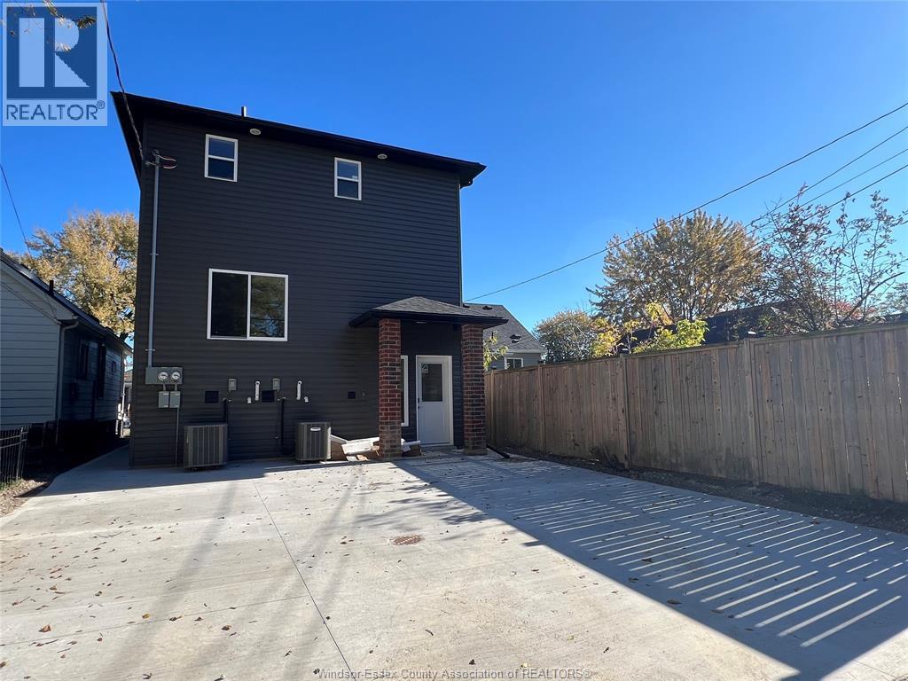 917 Mckay Avenue Unit# Back Room 2, Windsor, Ontario  N9B 2A4 - Photo 21 - 26020855