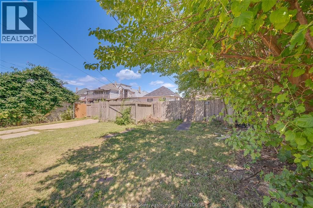 989 Windsor Avenue, Windsor, Ontario  N9A 1K1 - Photo 23 - 26020521