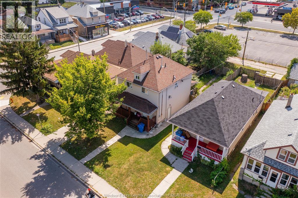 989 Windsor Avenue, Windsor, Ontario  N9A 1K1 - Photo 4 - 26020521