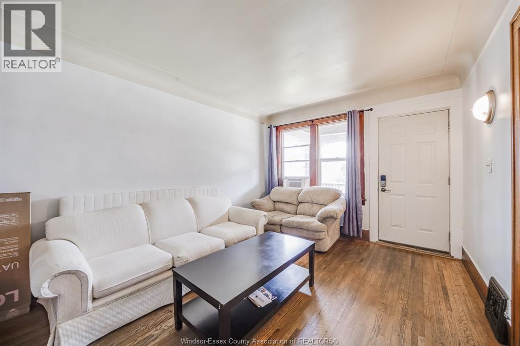 631 Rankin Avenue, Windsor, Ontario  N9B 2R8 - Photo 6 - 26020878