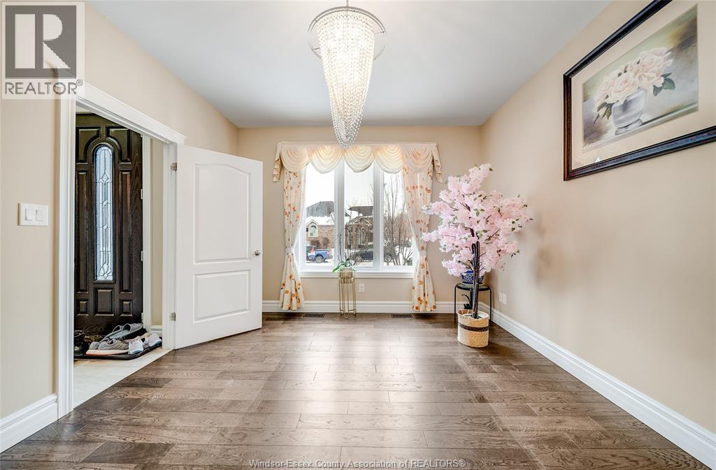 2280 Dandurand, Windsor, Ontario  N9E 4Z7 - Photo 5 - 26020882