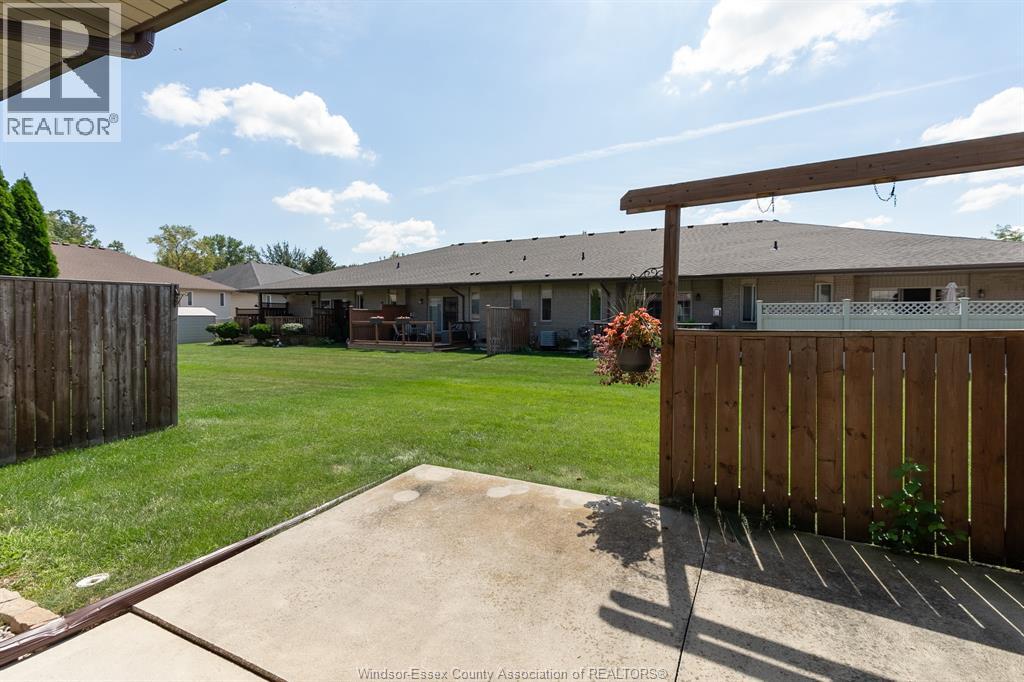 11123 Snowcrest Street, Windsor, Ontario  N8F 1M2 - Photo 28 - 26020829