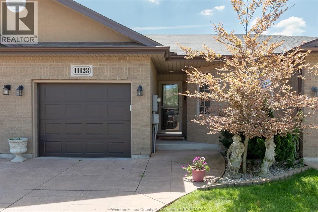 11123 Snowcrest Street, Windsor, Ontario  N8F 1M2 - Photo 33 - 26020829