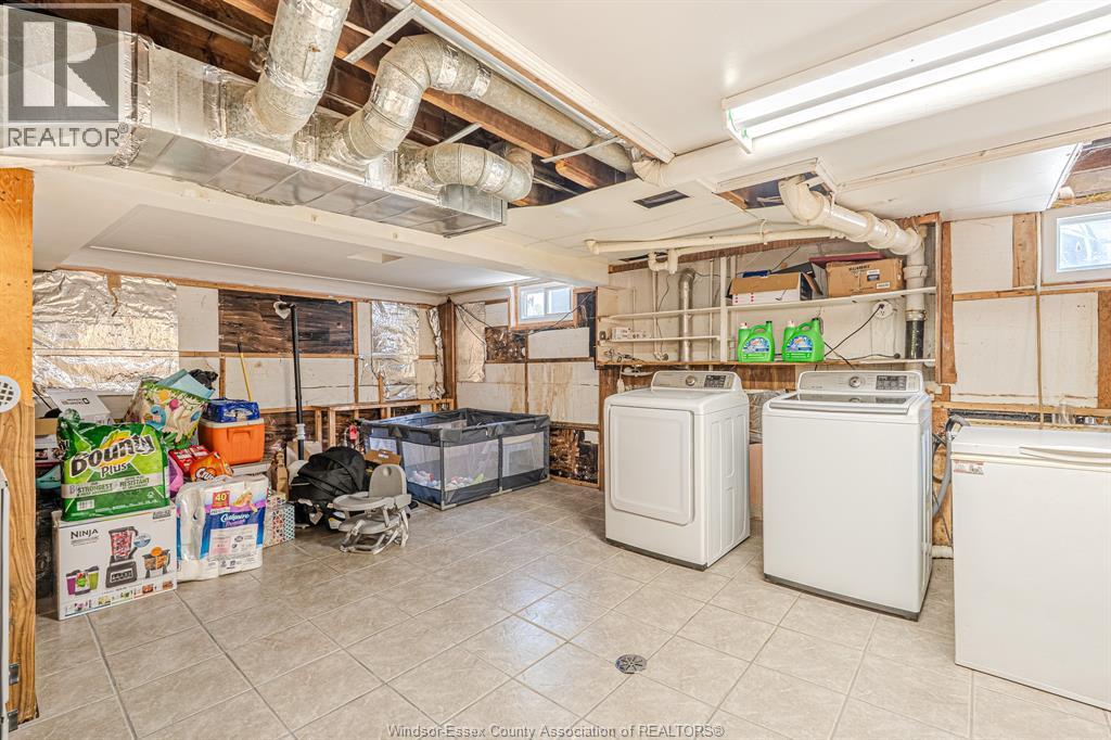 2367 Meighen, Windsor, Ontario  N8W 4B8 - Photo 16 - 26020887