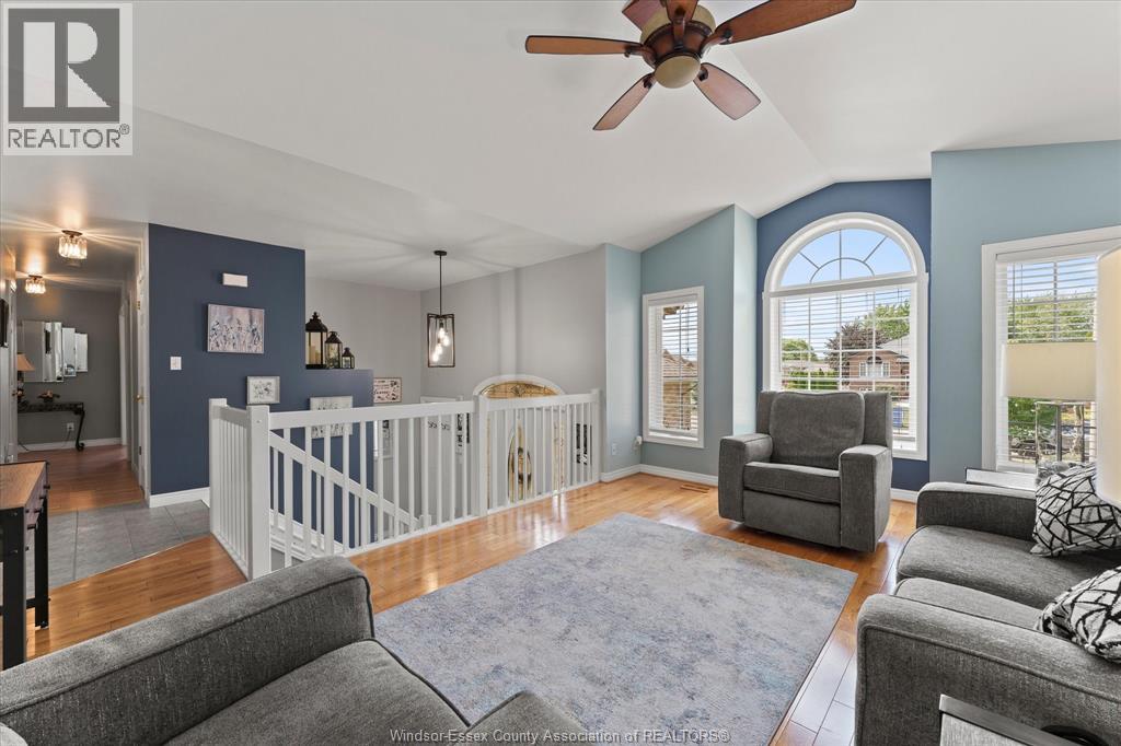 256 Ashwood, Lakeshore, Ontario  N8L 1E7 - Photo 7 - 26020923