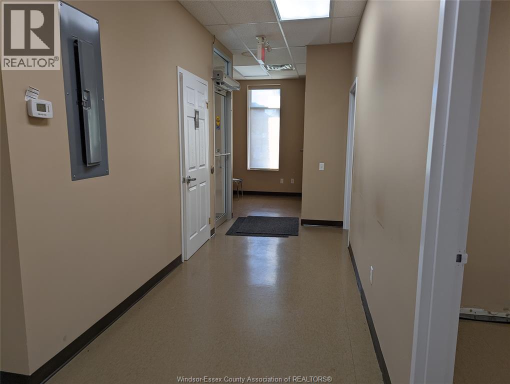 1074 Goyeau Unit# 1, Windsor, Ontario  N9A 1J1 - Photo 11 - 26020941