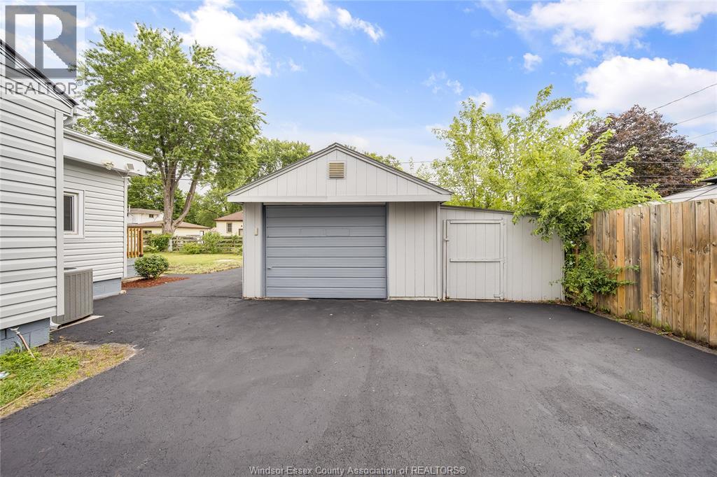 3210 Bliss Road, Windsor, Ontario  N8W 3B1 - Photo 41 - 26020913