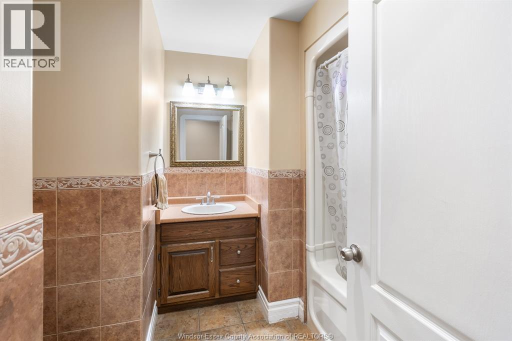 102 Joanne Court, Leamington, Ontario  N8H 5N5 - Photo 24 - 26020902