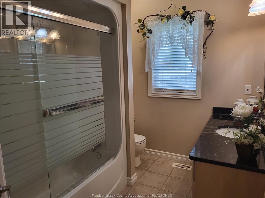 1410 Poisson Street, Tecumseh, Ontario  N8N 1T6 - Photo 18 - 26020929