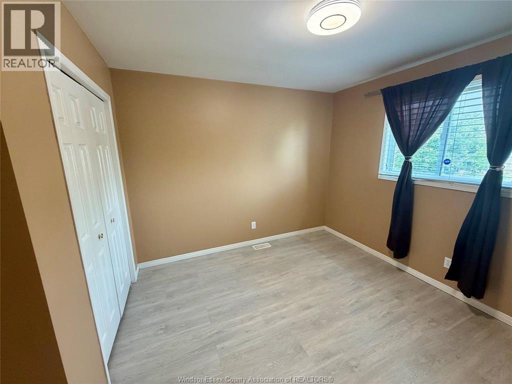 1484 Border, Tecumseh, Ontario  N8N 4Y8 - Photo 13 - 26020975