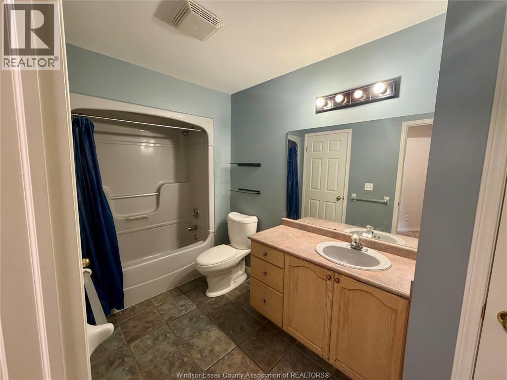 1484 Border, Tecumseh, Ontario  N8N 4Y8 - Photo 17 - 26020975
