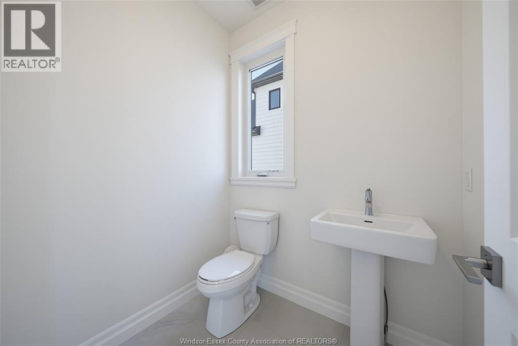 267 Joan Flood, Essex, Ontario  N8M 3E9 - Photo 2 - 26020998