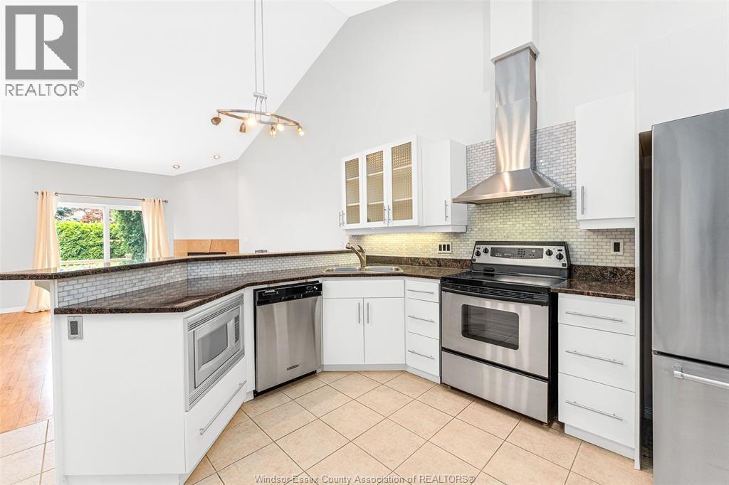 435 Sandpoint, Windsor, Ontario  N8P 1S3 - Photo 11 - 26021010