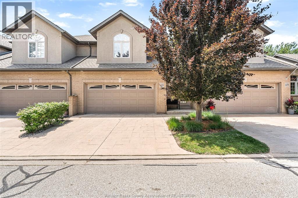 435 Sandpoint, Windsor, Ontario  N8P 1S3 - Photo 2 - 26021010