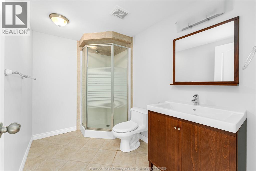 435 Sandpoint, Windsor, Ontario  N8P 1S3 - Photo 24 - 26021010