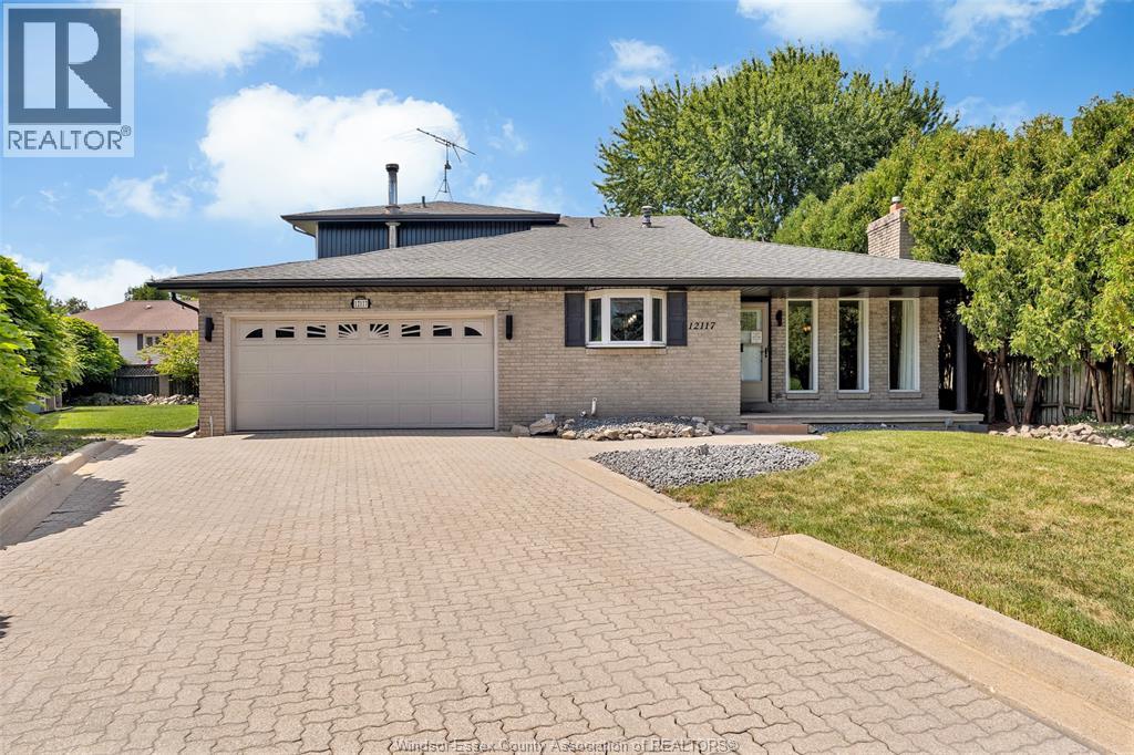 12117 Valente Court, Tecumseh, Ontario  N8N 3B9 - Photo 1 - 26021024