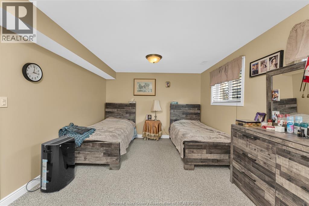 747 Eugenie, Windsor, Ontario  N8X 2Y6 - Photo 27 - 26021023
