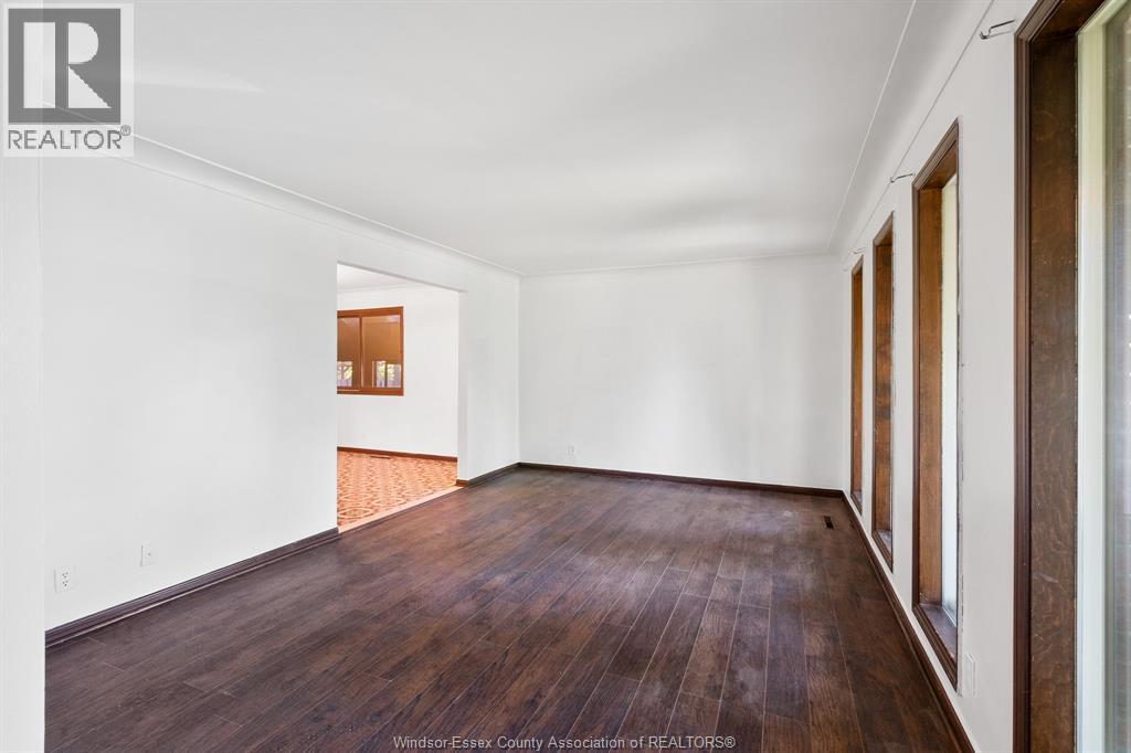 2880 St. Clair Avenue, Windsor, Ontario  N9E 4B4 - Photo 6 - 26021027