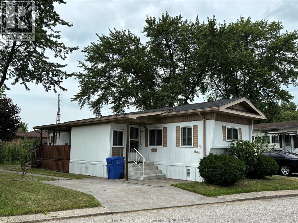 15 WILDER South, Lakeshore, Ontario