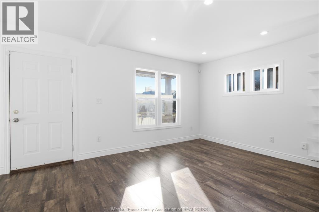 1597 Pelissier Street, Windsor, Ontario  N8X 1M9 - Photo 7 - 26021028