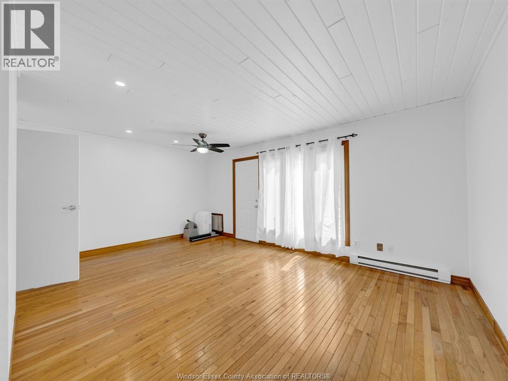 6701 Rose-Ville Garden Drive, Windsor, Ontario  N8T 1J3 - Photo 10 - 26021051