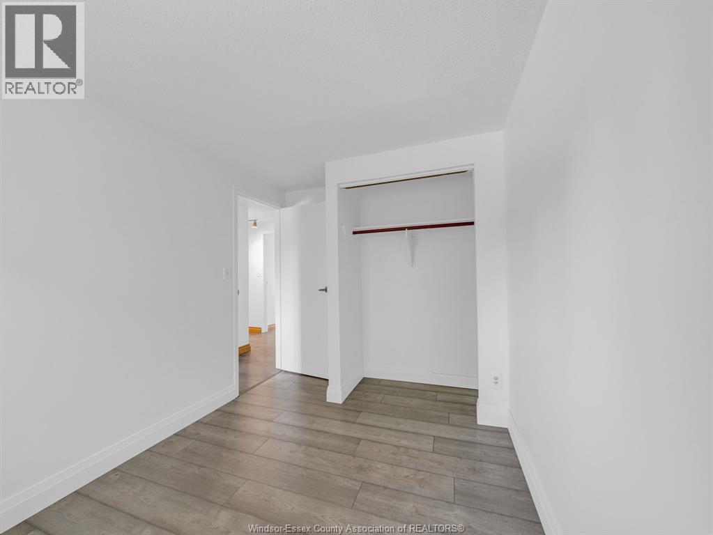 6701 Rose-Ville Garden Drive, Windsor, Ontario  N8T 1J3 - Photo 24 - 26021051