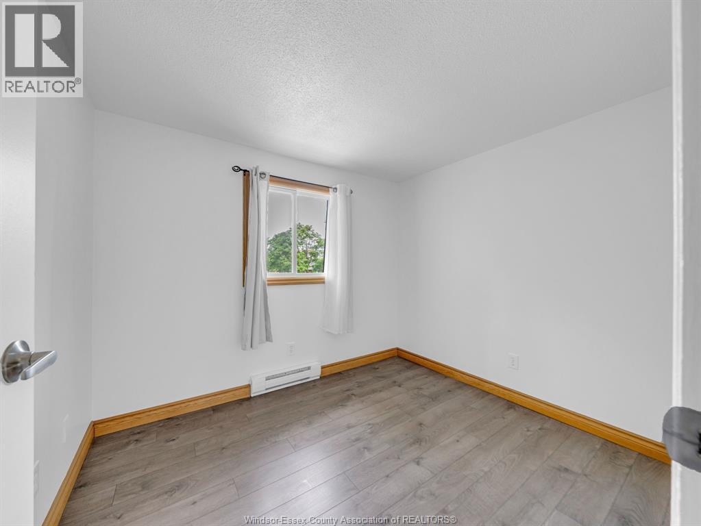 6701 Rose-Ville Garden Drive, Windsor, Ontario  N8T 1J3 - Photo 25 - 26021051