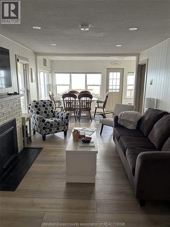 767 Cedar Island Lane, Kingsville, Ontario  N9Y 3W9 - Photo 4 - 26021055