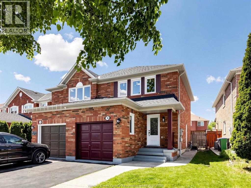 16 Mount Fuji Crescent, Brampton, Ontario  L6R 2L3 - Photo 4 - 26021064