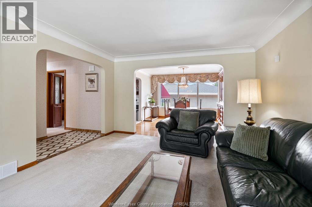 1459 Partington Avenue, Windsor, Ontario  N9B 2P7 - Photo 7 - 26021072