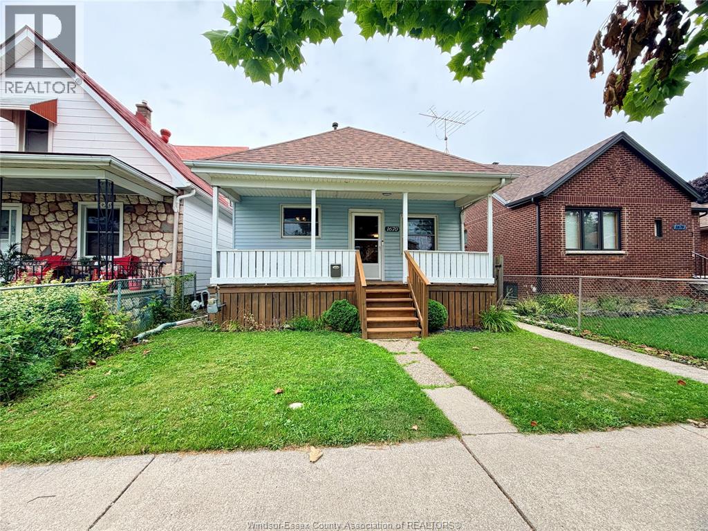 1670 Albert Road, Windsor, Ontario  N8Y 3R5 - Photo 1 - 26021075