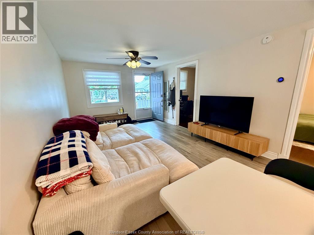 1670 Albert Road, Windsor, Ontario  N8Y 3R5 - Photo 4 - 26021075