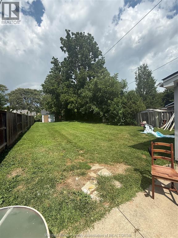 81 Robinson, Leamington, Ontario  N8H 1Z2 - Photo 11 - 26021060