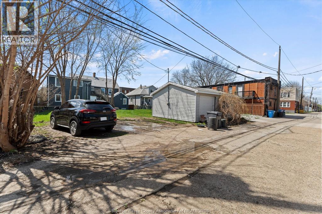 1210-1212 Monmouth, Windsor, Ontario  N8Y 3M1 - Photo 41 - 26021082
