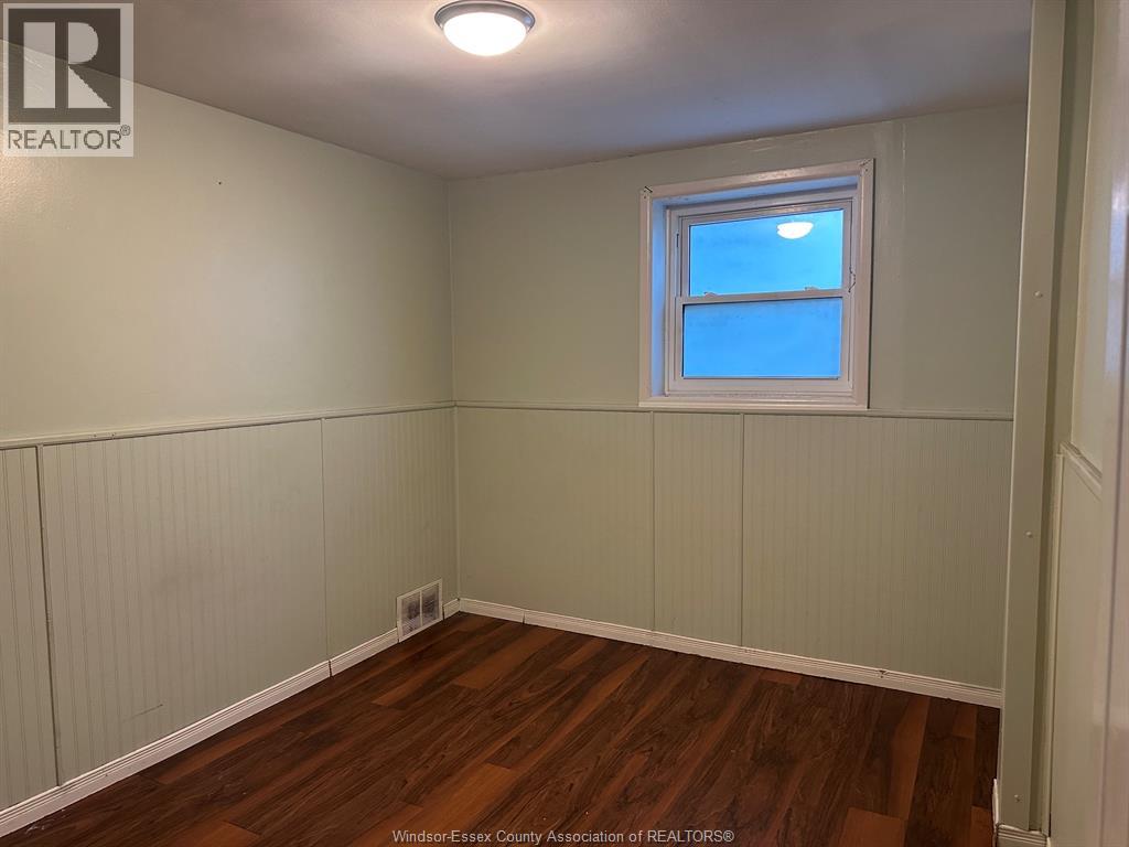 4360 Howard Avenue, Windsor, Ontario  N9G 1P4 - Photo 2 - 26021119