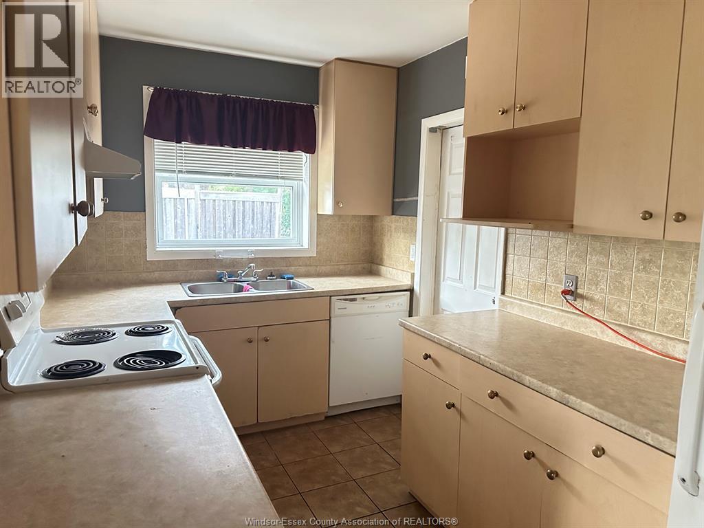 4360 Howard Avenue, Windsor, Ontario  N9G 1P4 - Photo 7 - 26021119