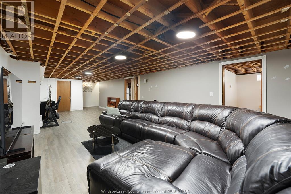 1237 Homedale, Windsor, Ontario  N8S 2T6 - Photo 28 - 26021123