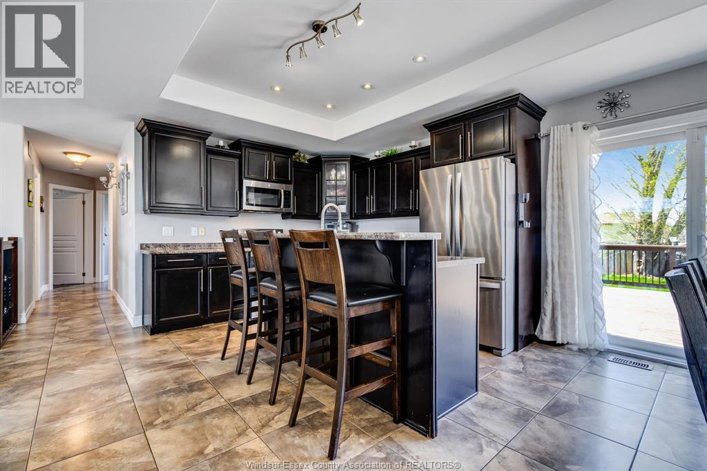 53 Antonio, Leamington, Ontario  N8H 5P8 - Photo 8 - 26021120