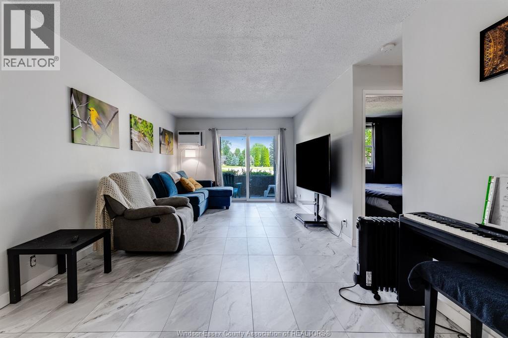 12 Montgomery Unit# A107, Wallaceburg, Ontario  N8A 5B5 - Photo 8 - 26021131
