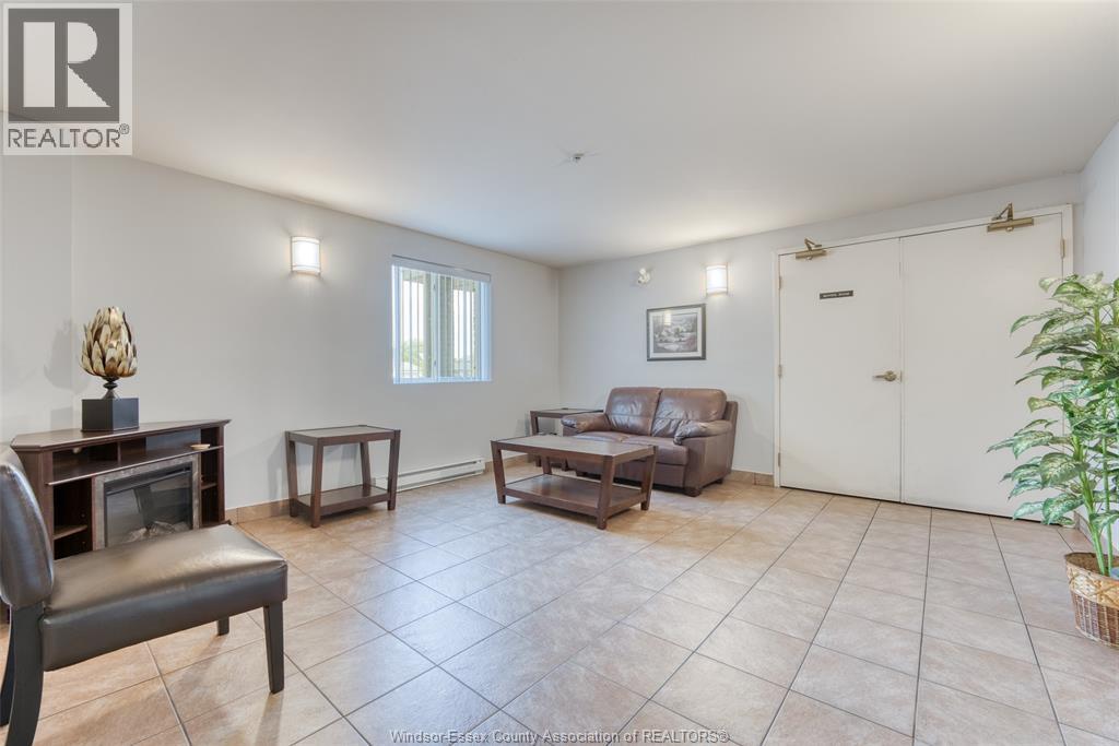2650 Sandwich West Parkway Unit# 411, Lasalle, Ontario  N9H 0A7 - Photo 3 - 26021143
