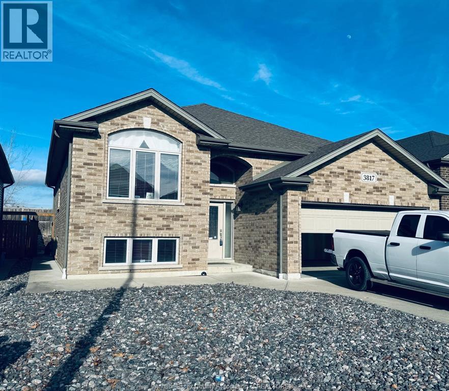 3817 ZANZIBAR CRESCENT Unit# LOWER, Windsor, Ontario