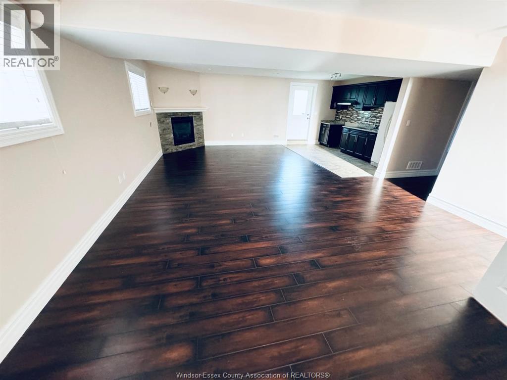 3817 Zanzibar Crescent Unit# Lower, Windsor, Ontario  N9G 0A9 - Photo 2 - 26021130