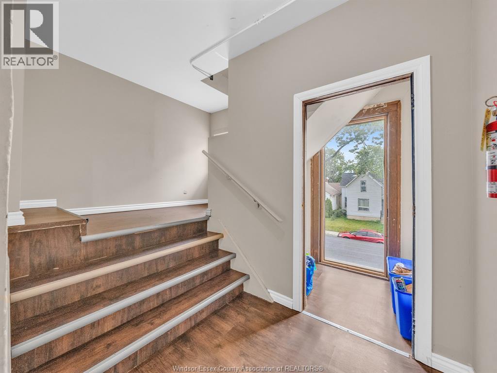 751 Windsor Avenue, Windsor, Ontario  N9A 1J8 - Photo 19 - 26021125