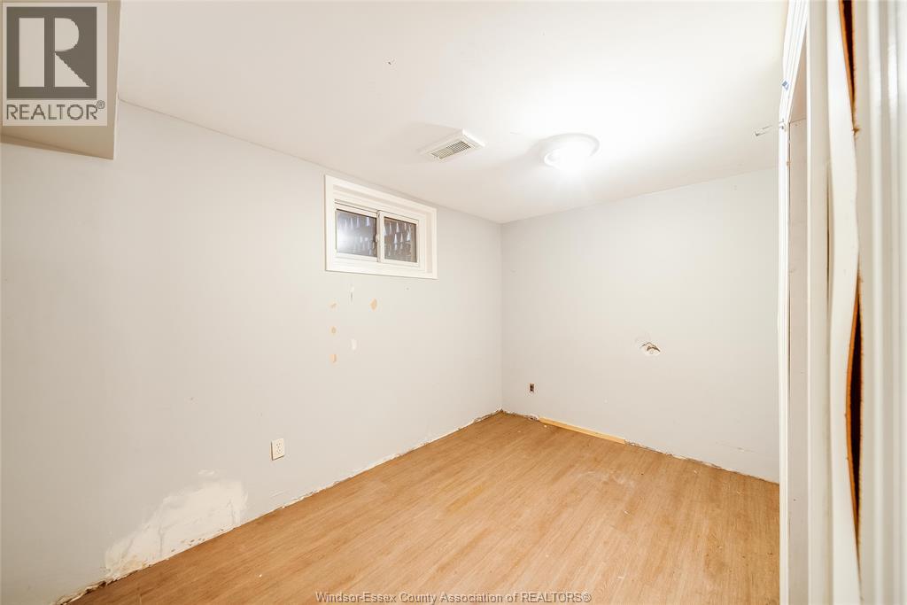 2616 Parent, Windsor, Ontario  N8X 4K4 - Photo 20 - 26021157