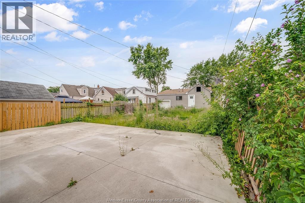 2616 Parent, Windsor, Ontario  N8X 4K4 - Photo 31 - 26021157